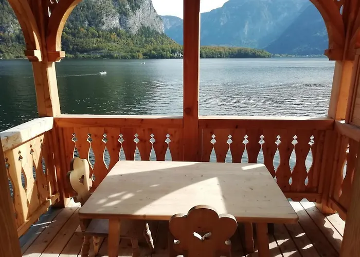 Seehaus Am Hallstaetter See